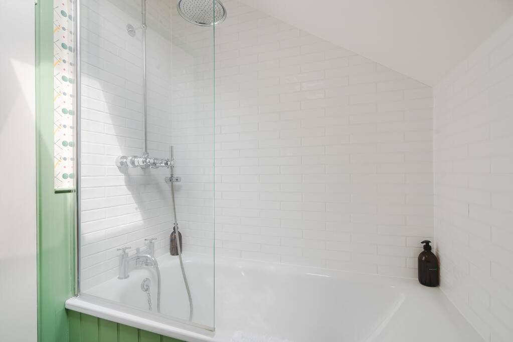 Adorable 2 Bedroom Guest House Hawkhurst Zewnętrze zdjęcie