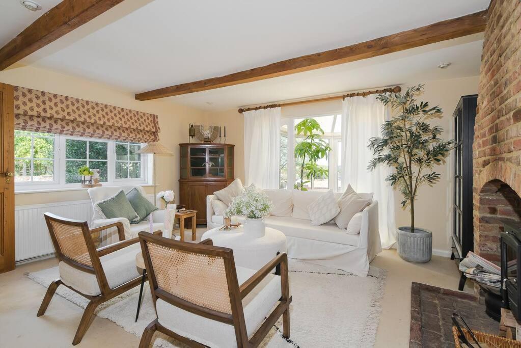 Adorable 2 Bedroom Guest House Hawkhurst Zewnętrze zdjęcie